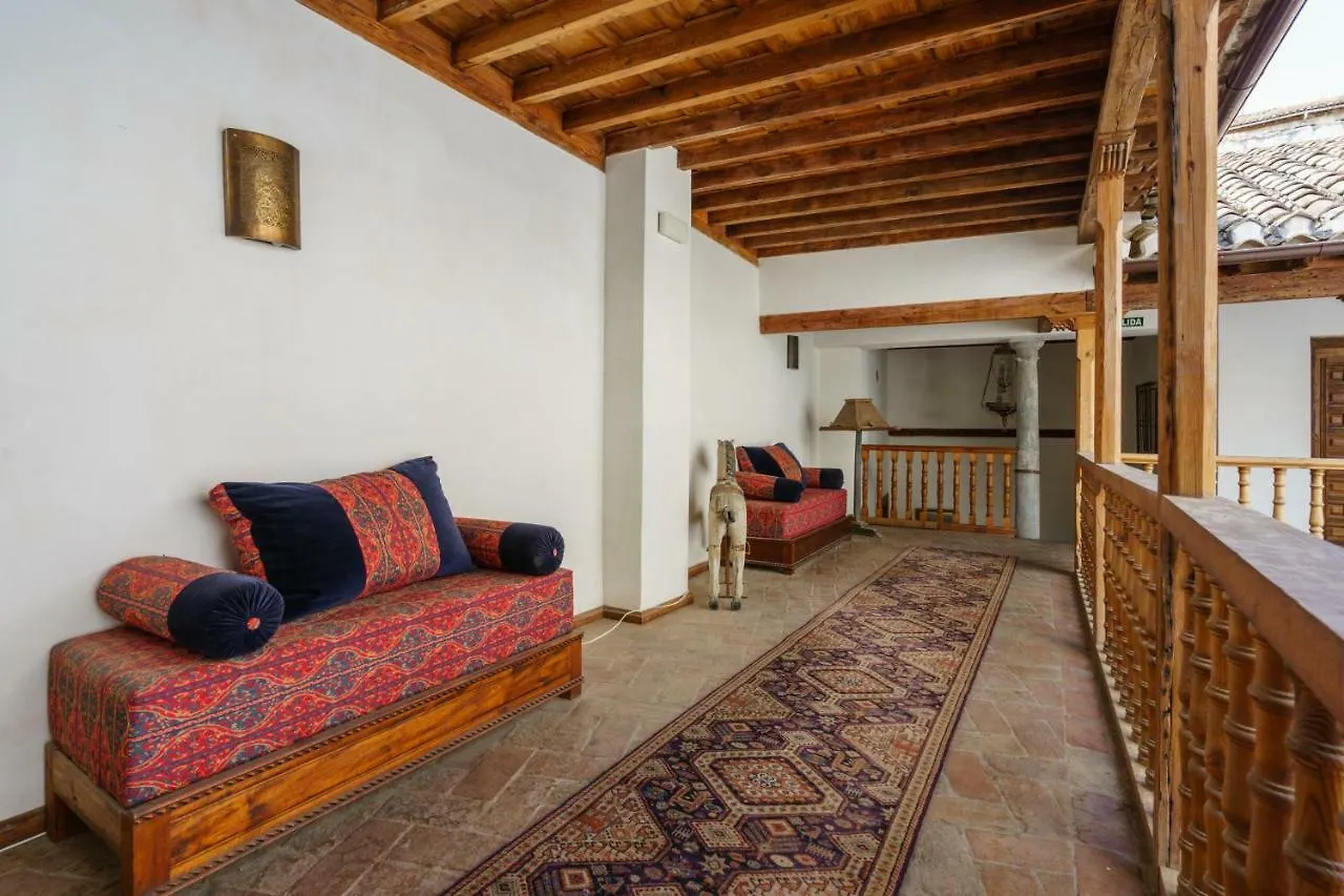 Palacio Conde De Cabra Apartment Granada